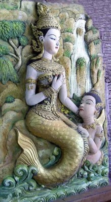 Thai mer carving